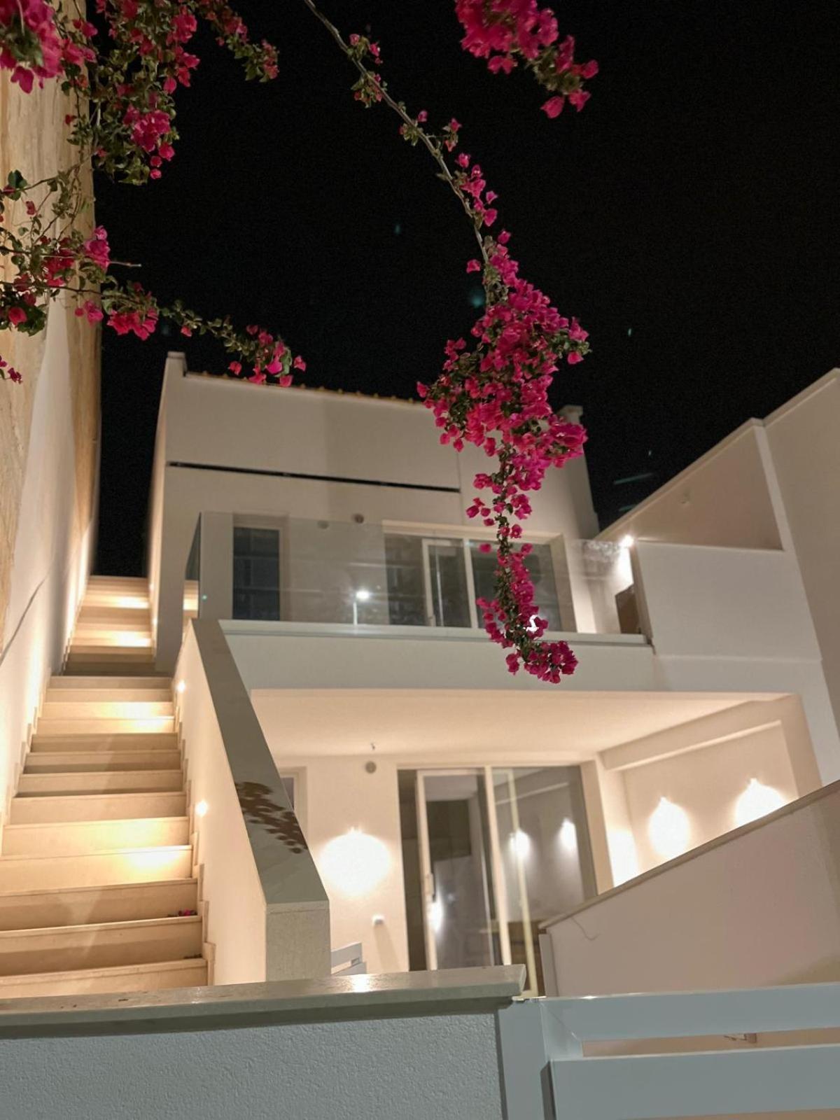 Itaca, A Casuzze Apartment *
